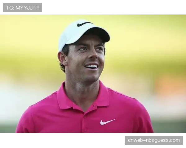 雨中作战：罗里·麦克罗伊在里维埃拉大风中稳健挥杆的专注神情